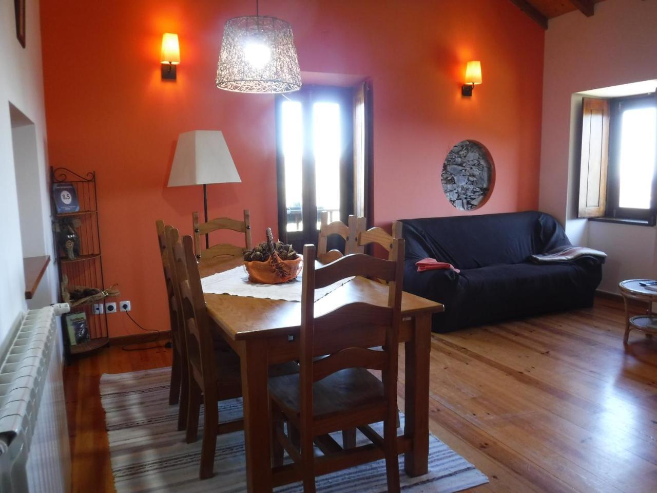 Casa Da Comareira Guest House กอยส์ ภายนอก รูปภาพ